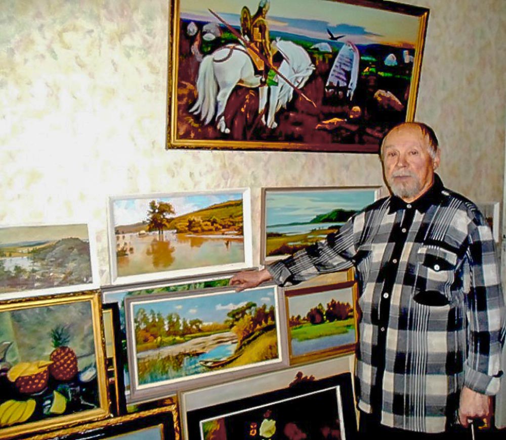 Владимир Житков передал в дар краеведческому музею 110 живописных полотен 