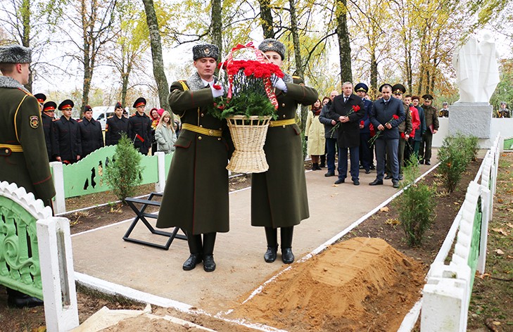 Погиб с гранатой в руке, защищая Родину