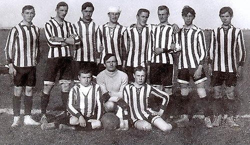 Гомельская футбольная команда «Спорт», 31.08.1914 г. Фото с сайта news.open.by