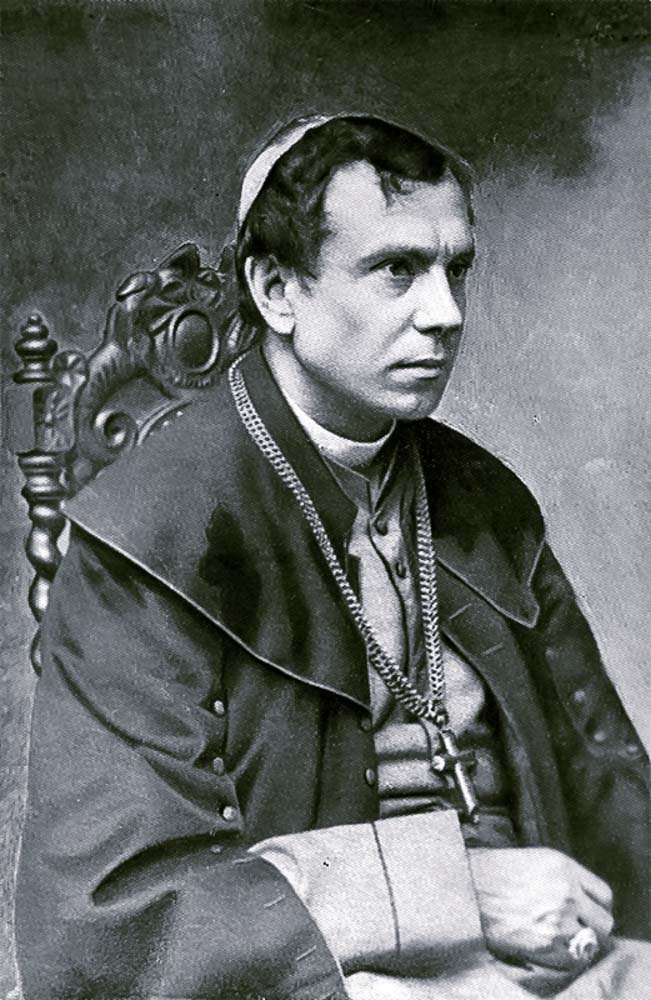 Сын Евы Фелинской – будущий архиепископ Варшавы Зыгмунт Фелинский, впоследствии канонизированный католической церковью
