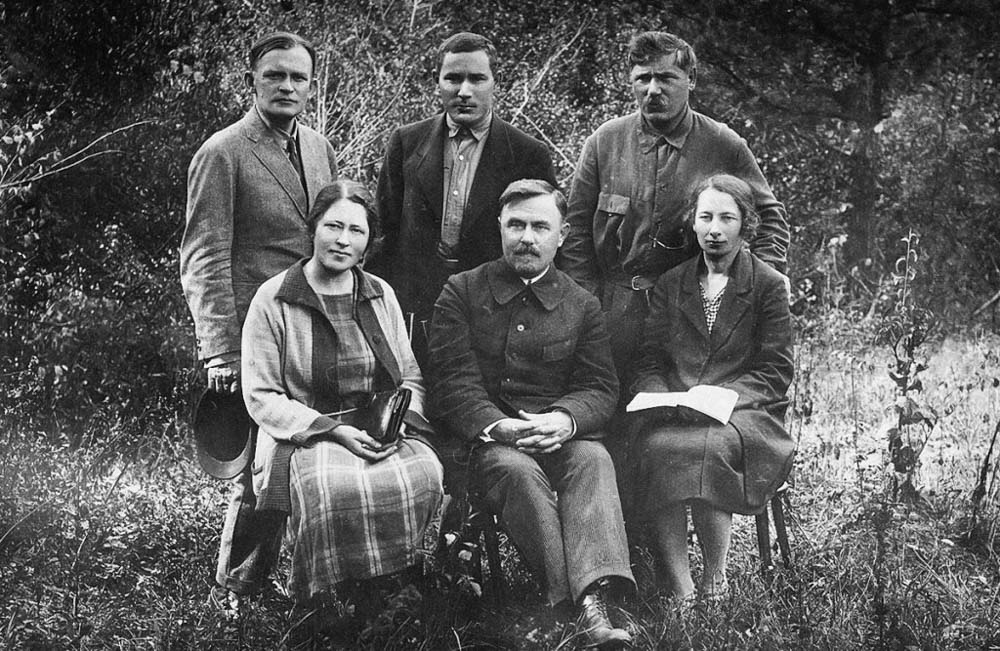 С.В. Очаповский с коллегами. Начало 1930-х-годов. www.livekuban.ru