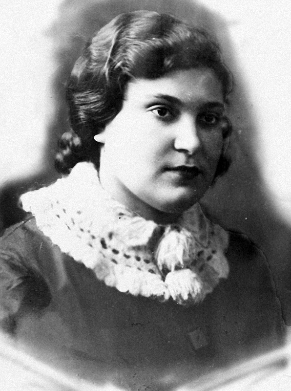 Глафира Николаевна Пугачёва, довоенное фото