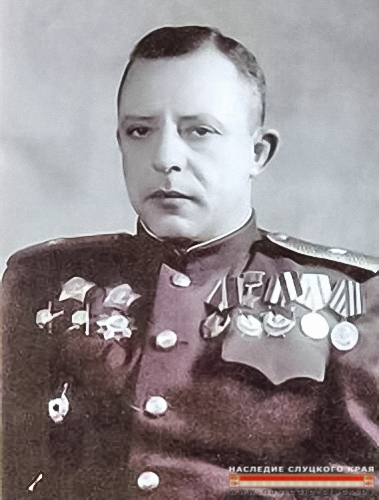 Командир 72-й гвардейской стрелковой дивизии гвардии генерал-майор А.И. Лосев