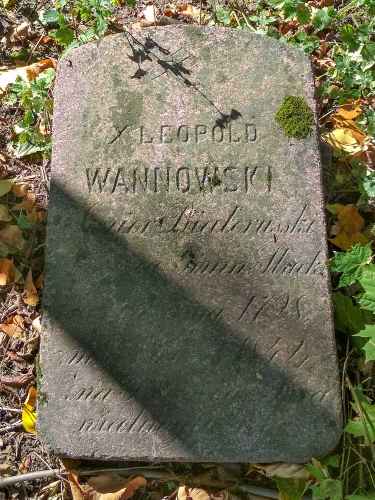  Leopold Wannowski (Леопольд Ванновский). Памятник на старом городском кладбище в Слуцке. Фото Вера Грабовская