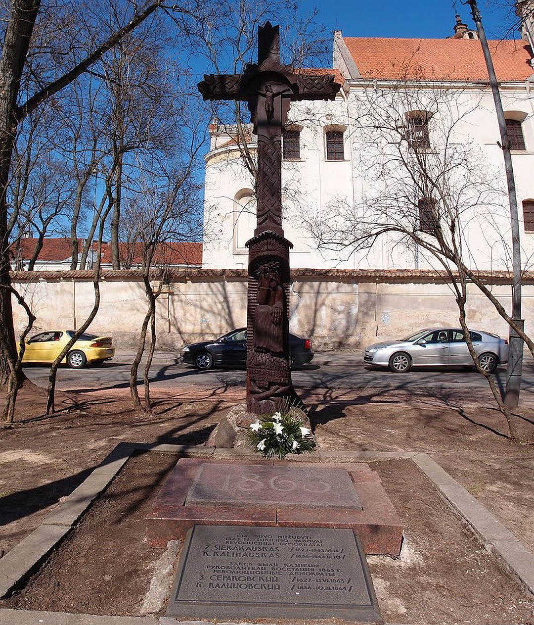 Кастусь Калиновский и другие руководители восстания были казнены в Вильно на Лукишской площади